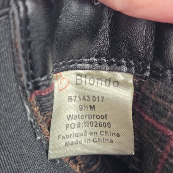 Blondo Waterproof Lug Sole Black Leather Chelsea Boots Size 9.5 - Picture 10 of 13